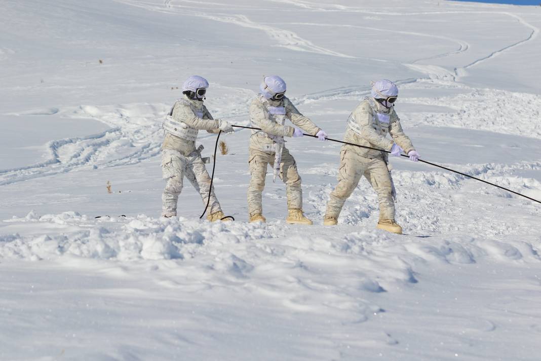 Dondurucu soğukta nefes kesen eğitim 4